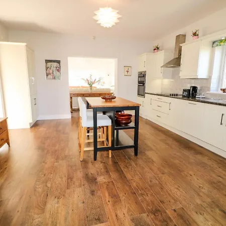 Wisteria Casa de Férias